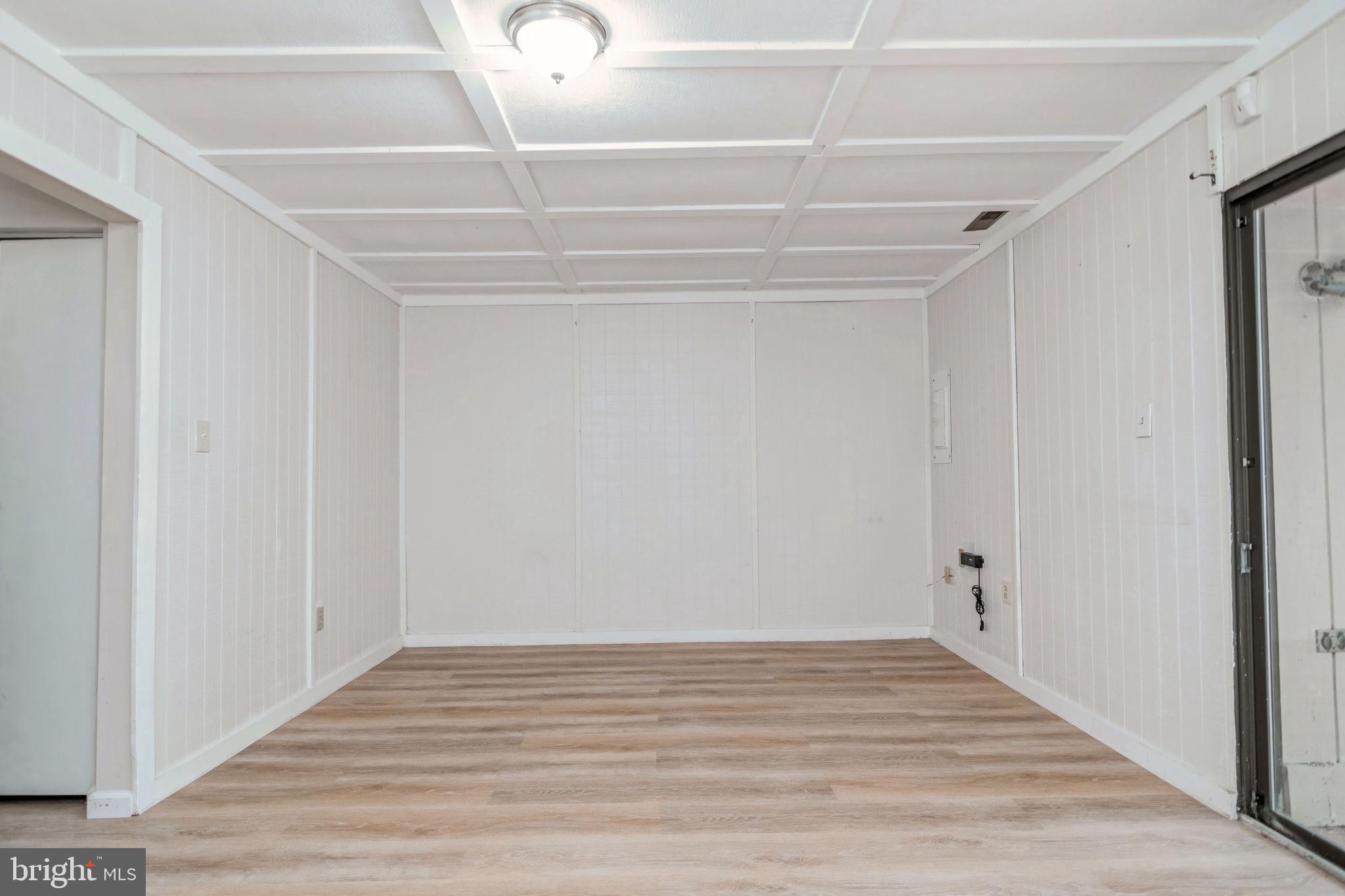 15369 Grist Mill Ter