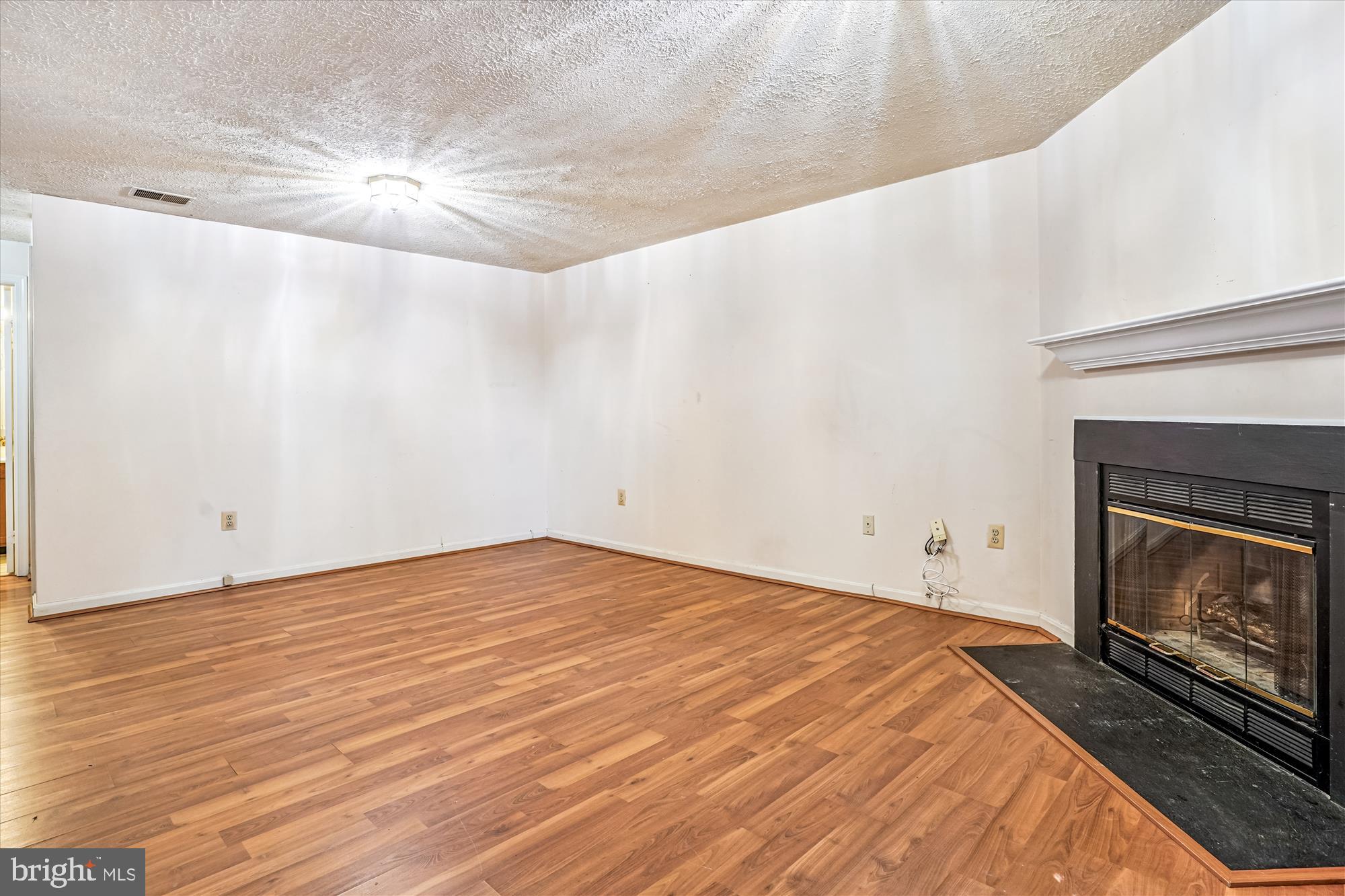 14495 WHISPERWOOD COURT