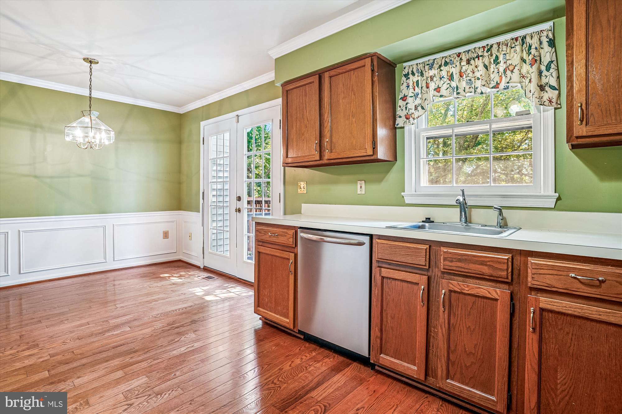 14495 WHISPERWOOD COURT