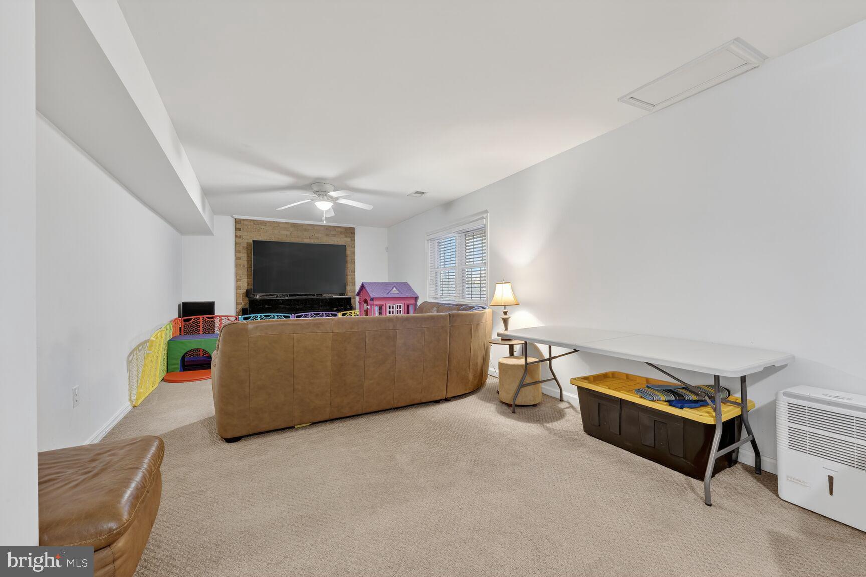 16219 SUNNY KNOLL DRIVE