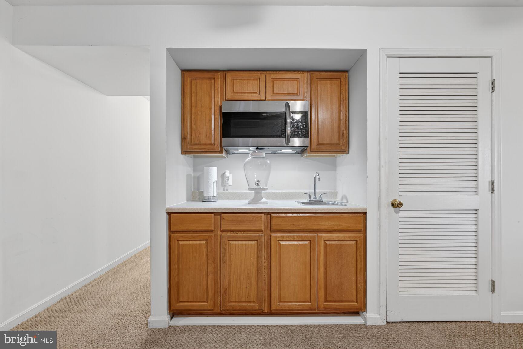 16219 SUNNY KNOLL DRIVE