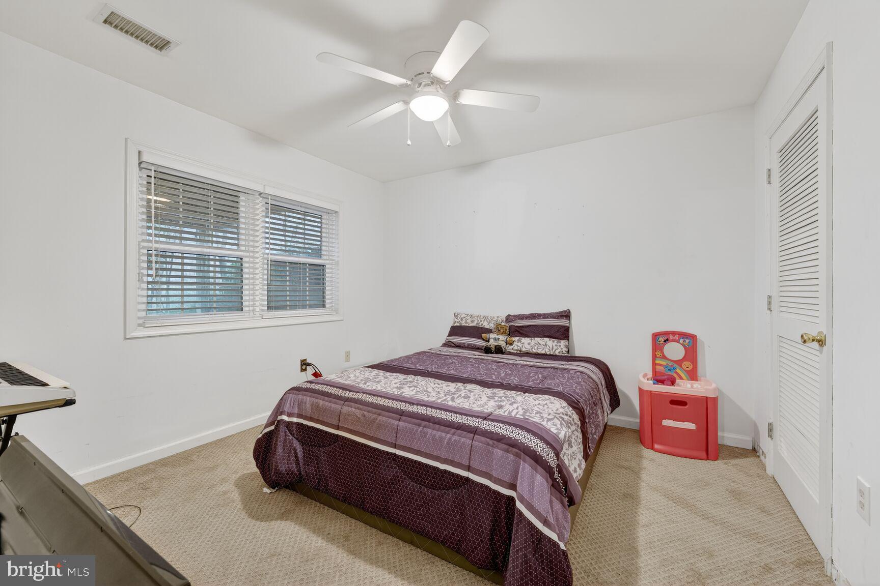 16219 SUNNY KNOLL DRIVE