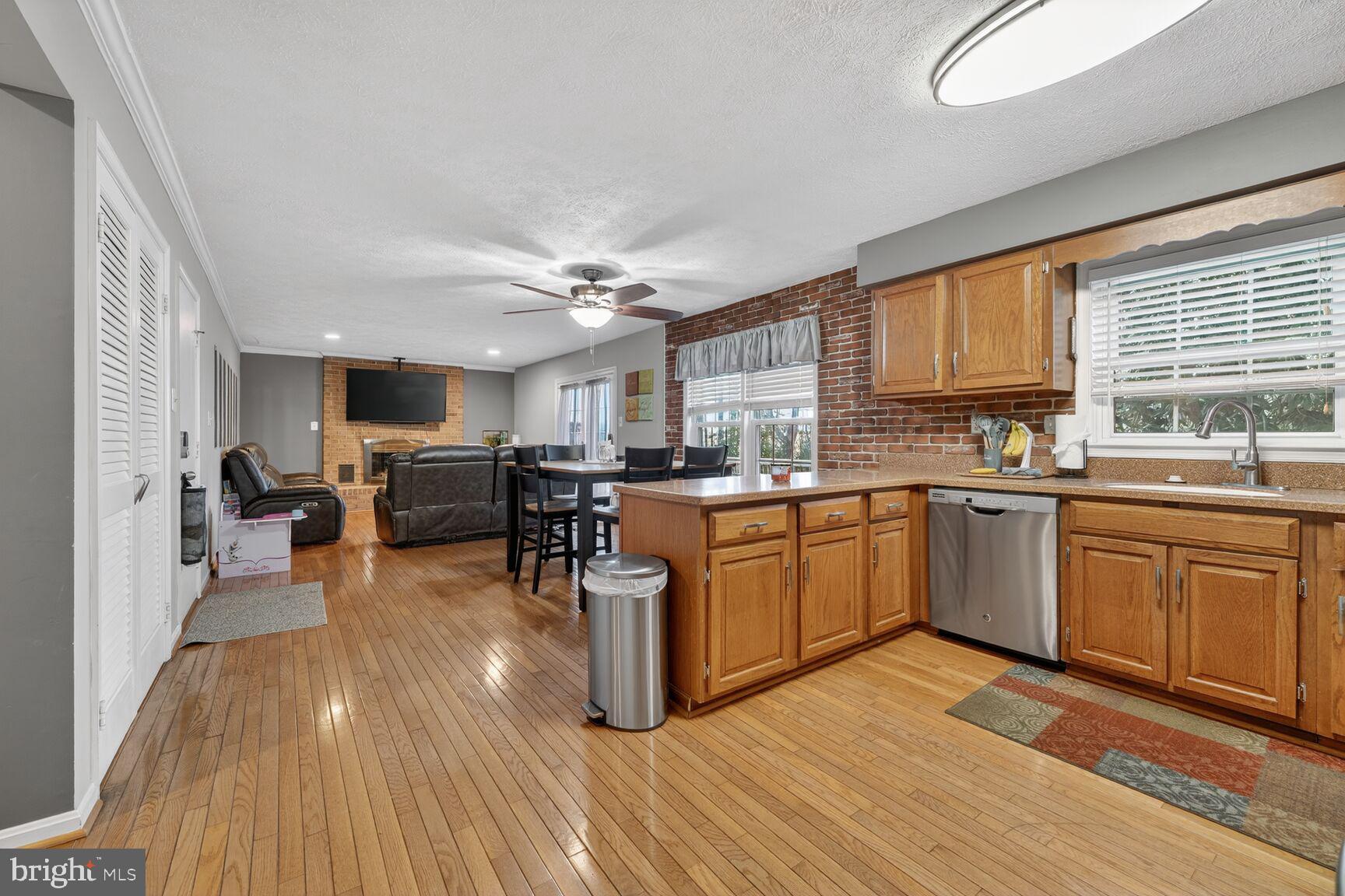 16219 SUNNY KNOLL DRIVE