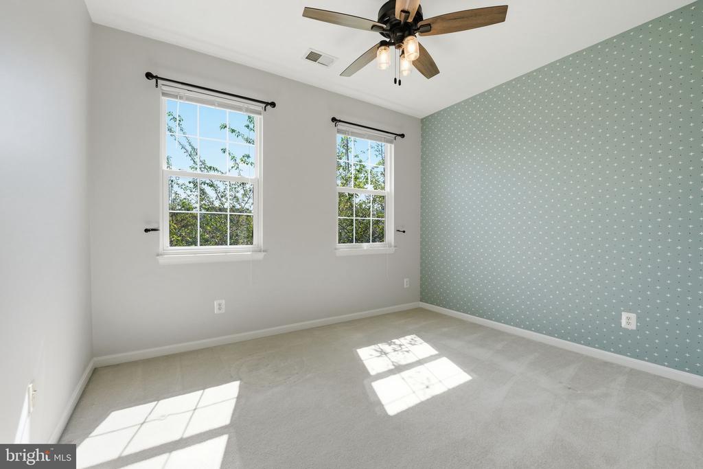 13224 DALDOWNIE COURT