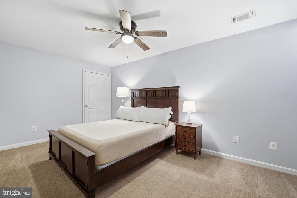 13224 DALDOWNIE COURT