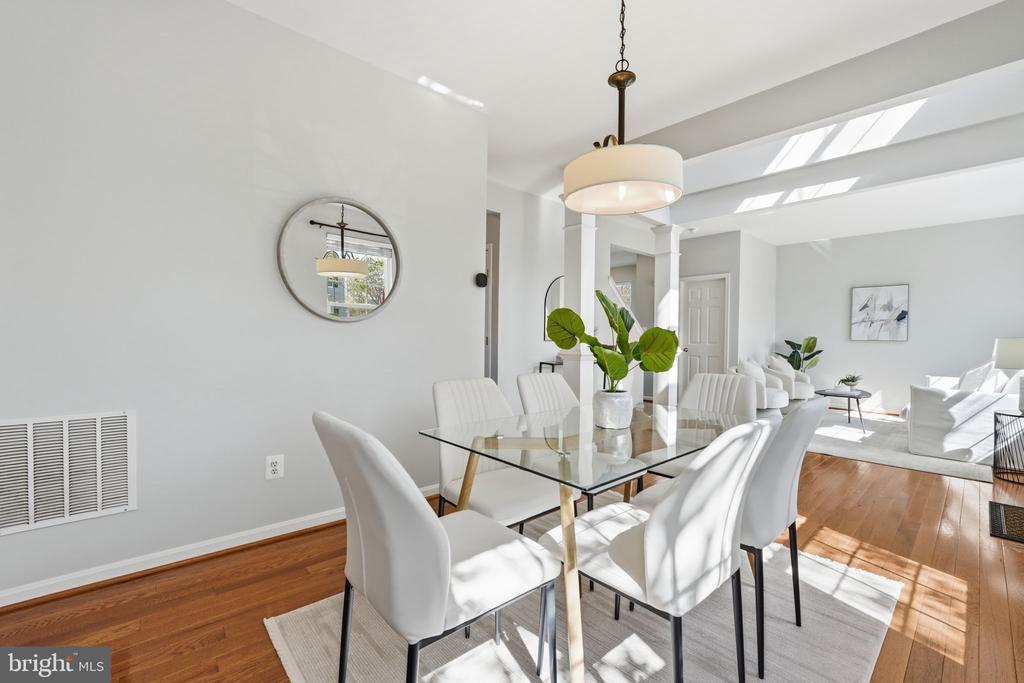 13224 DALDOWNIE COURT