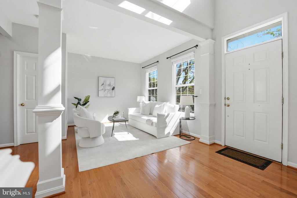 13224 DALDOWNIE COURT