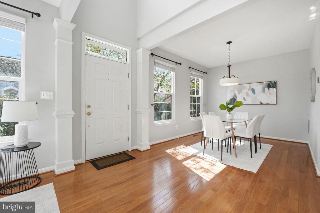 13224 DALDOWNIE COURT