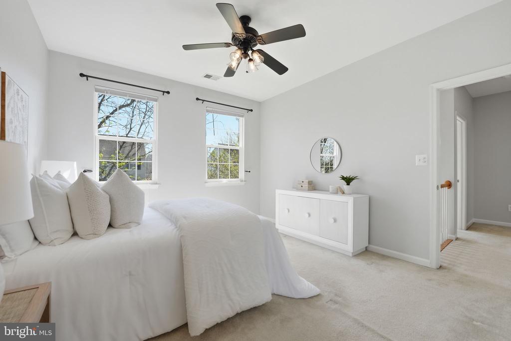 13224 DALDOWNIE COURT