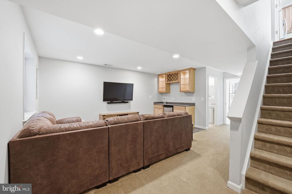 13224 DALDOWNIE COURT
