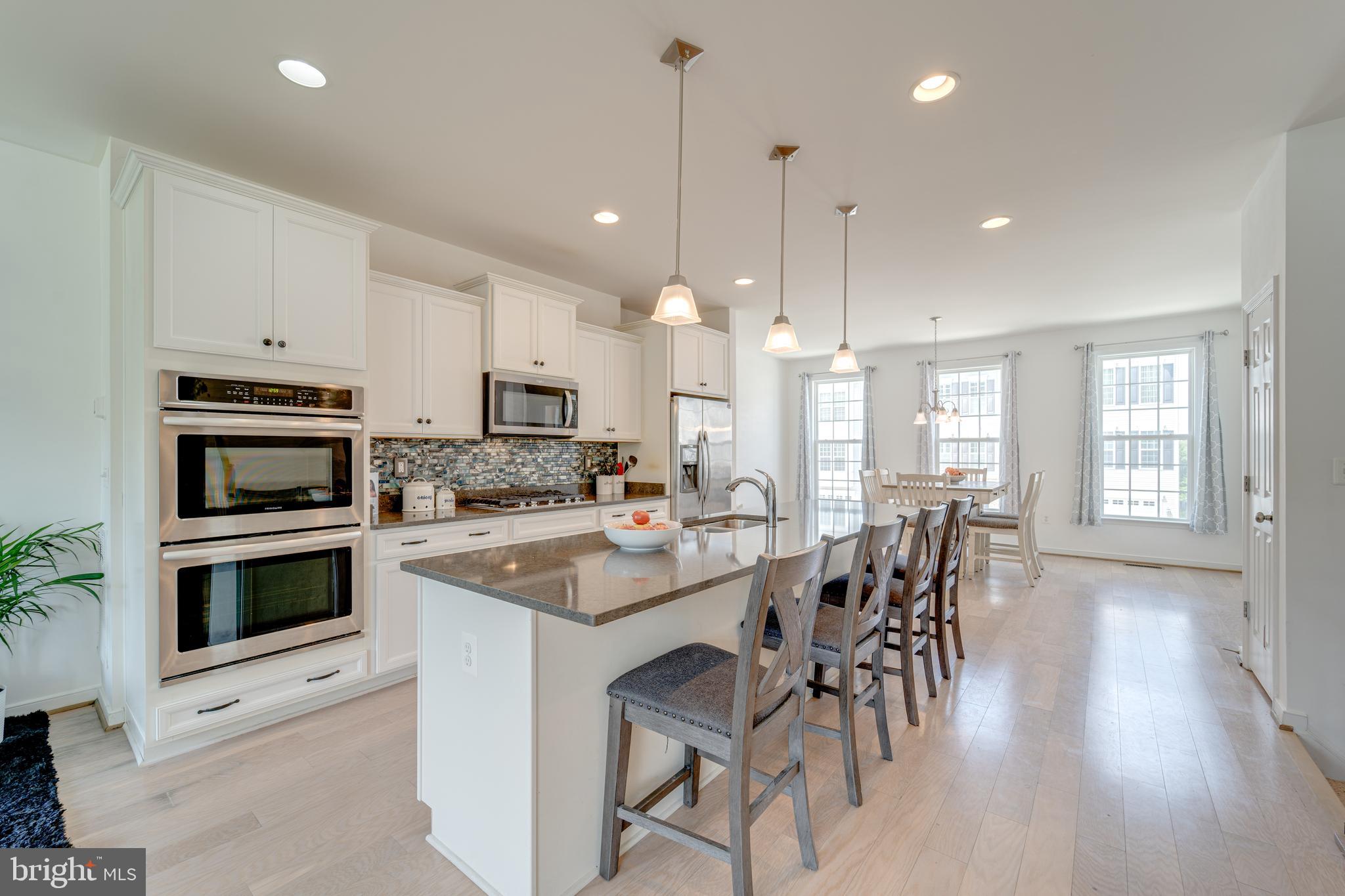 122 THRESHER LANE 22