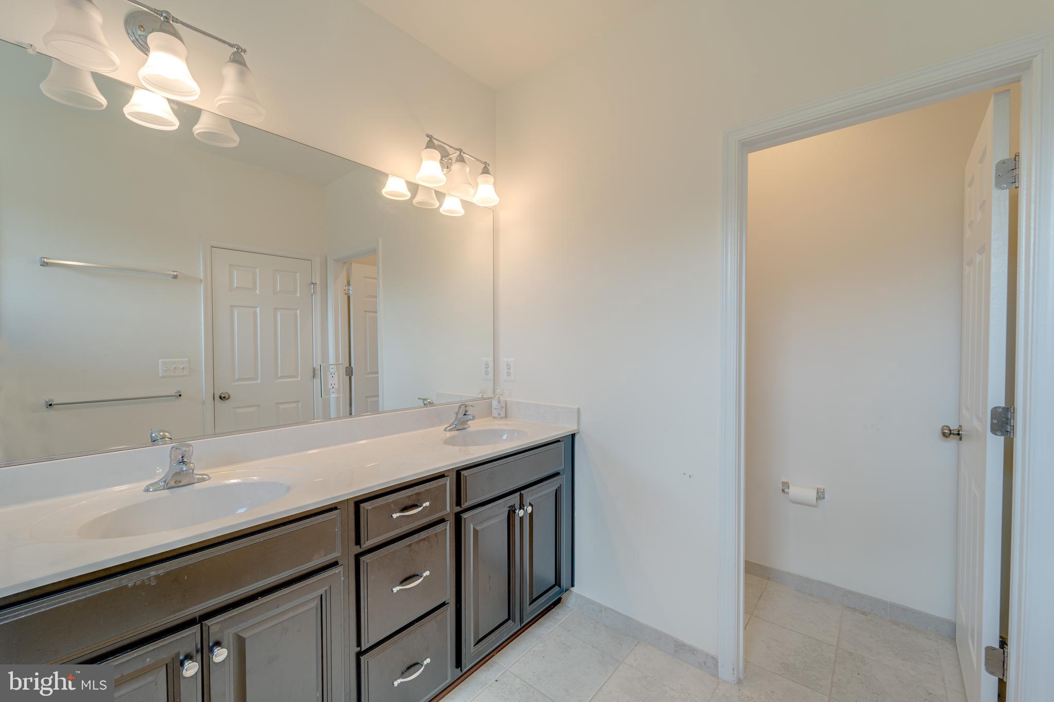 122 THRESHER LANE 22