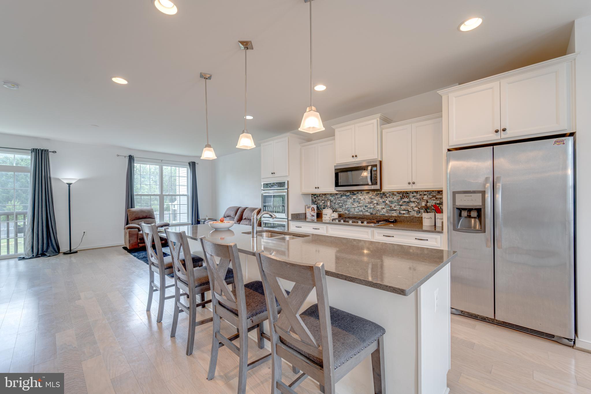 122 THRESHER LANE 22