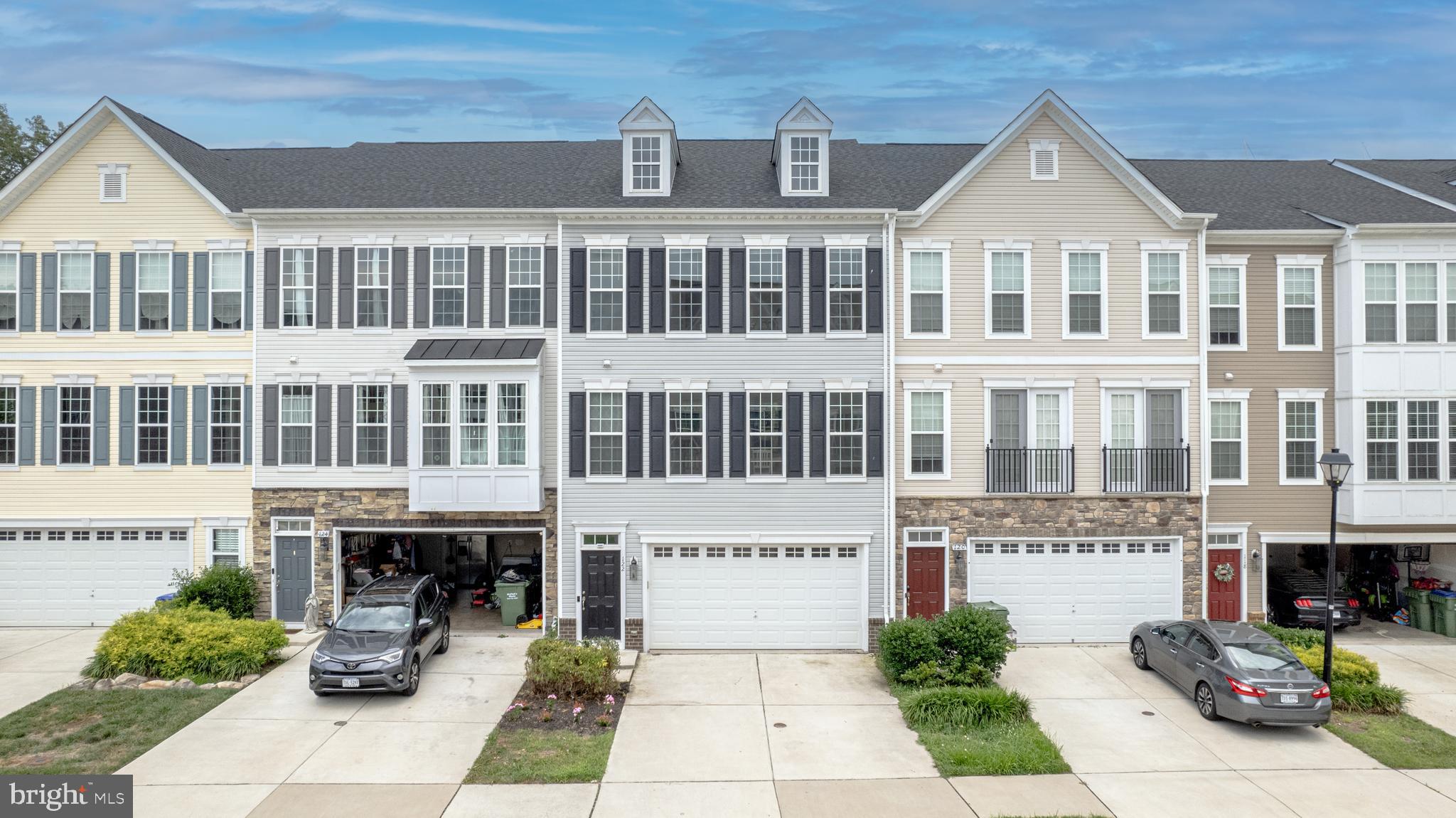 122 THRESHER LANE 22