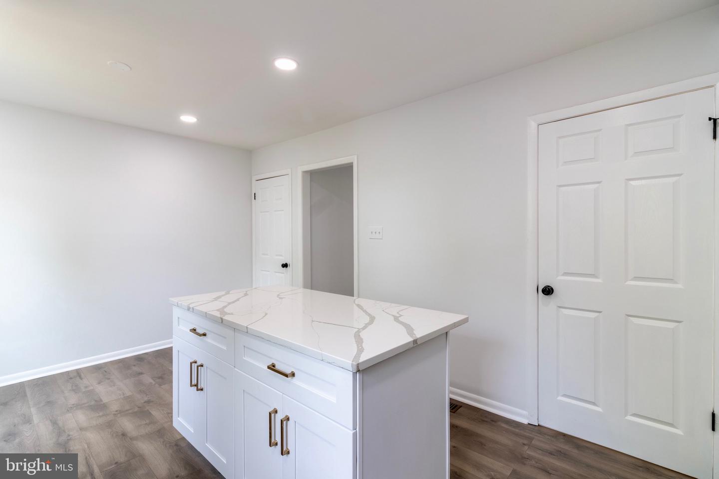 620 Massanutten Ave