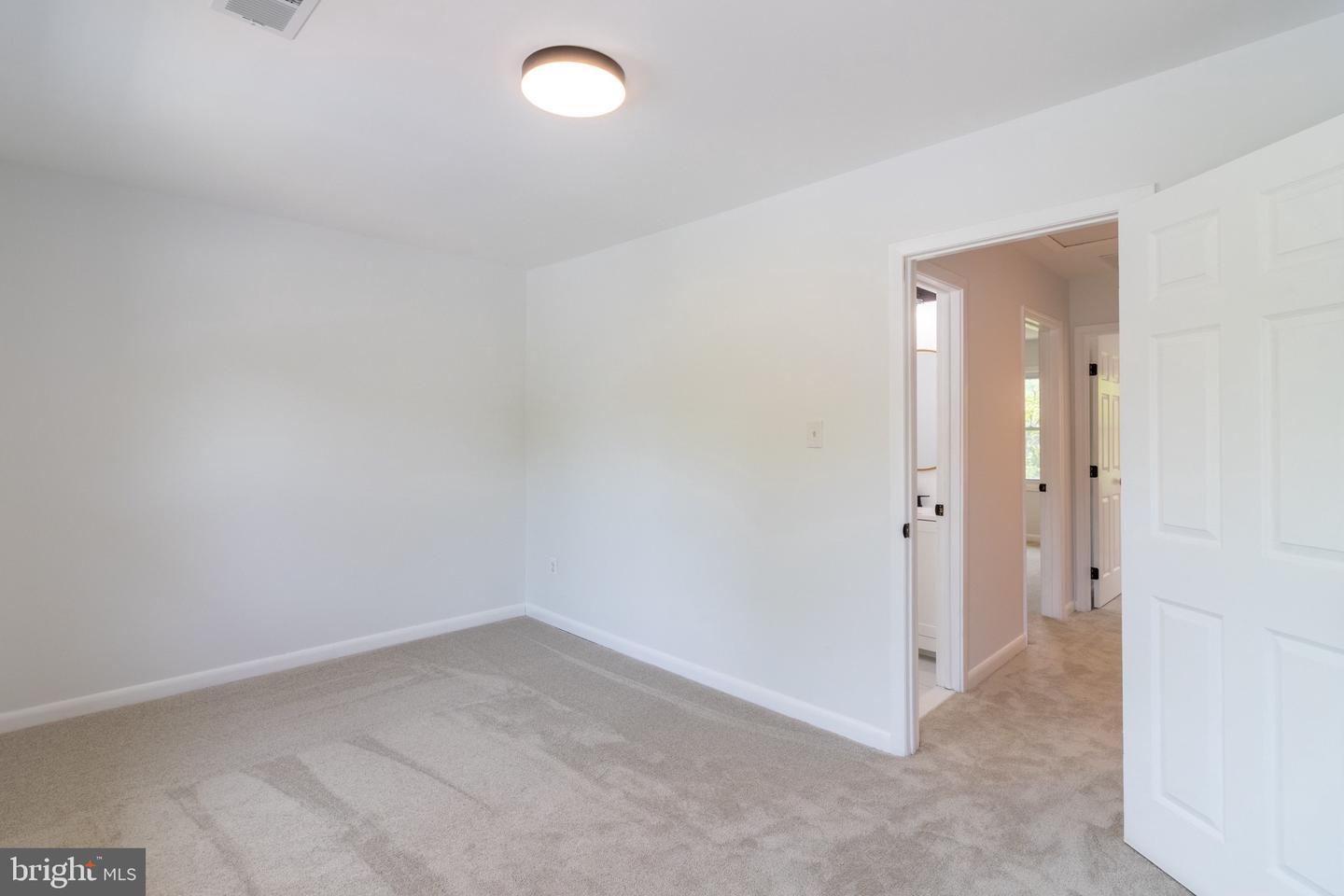 620 Massanutten Ave