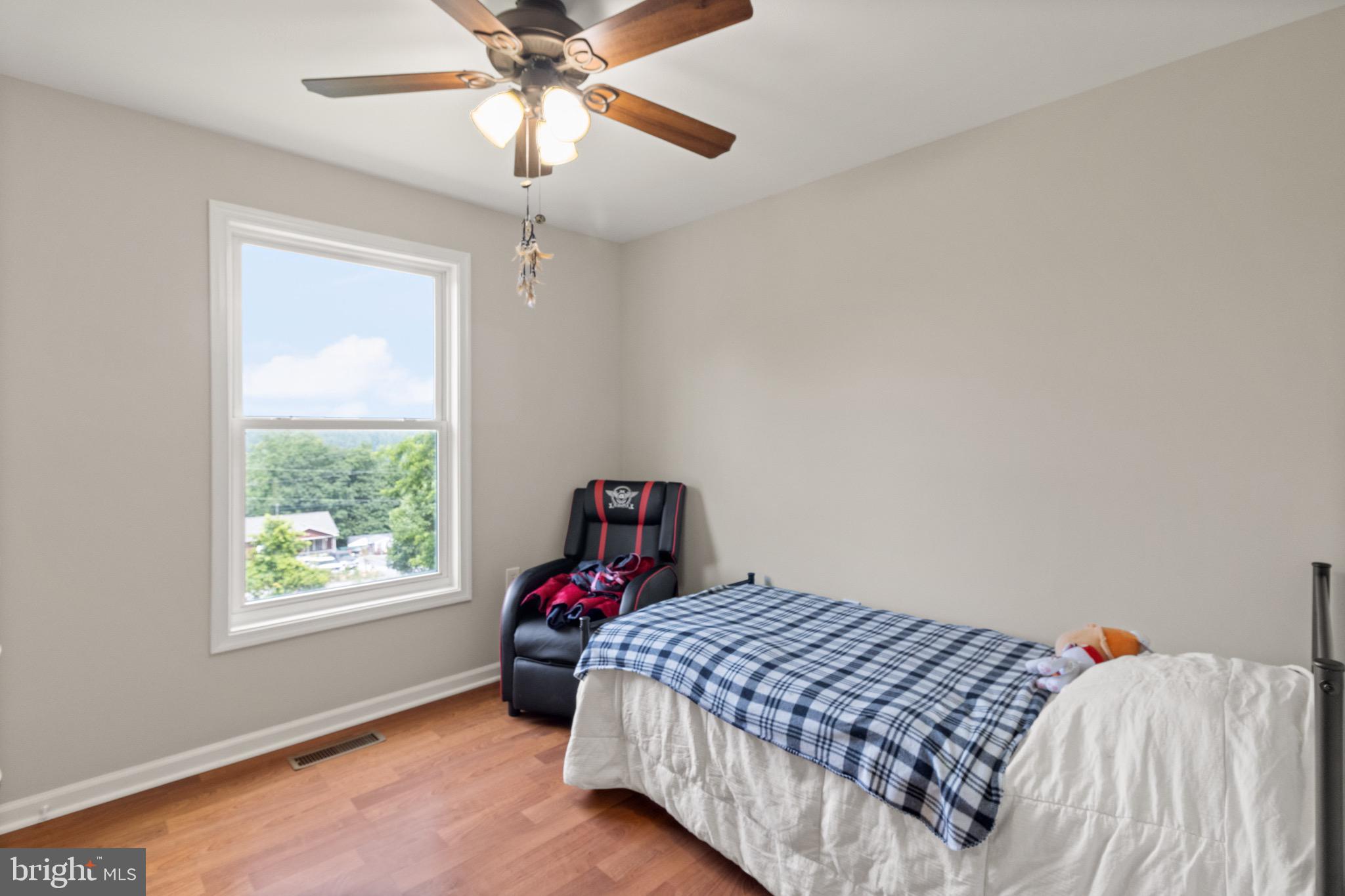 294 McDonalds Farm Rd