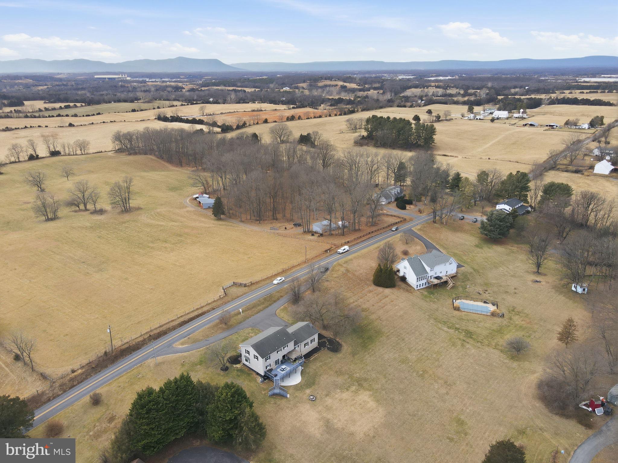 2723 FAIRGROUND ROAD