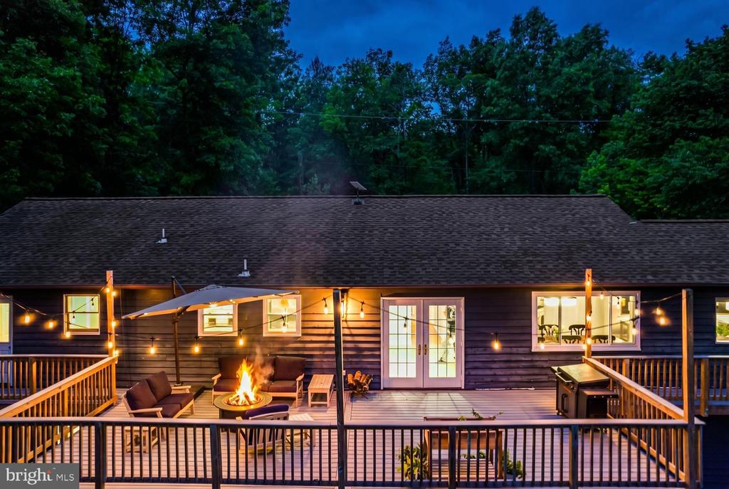 276 DEERHAVEN ROAD