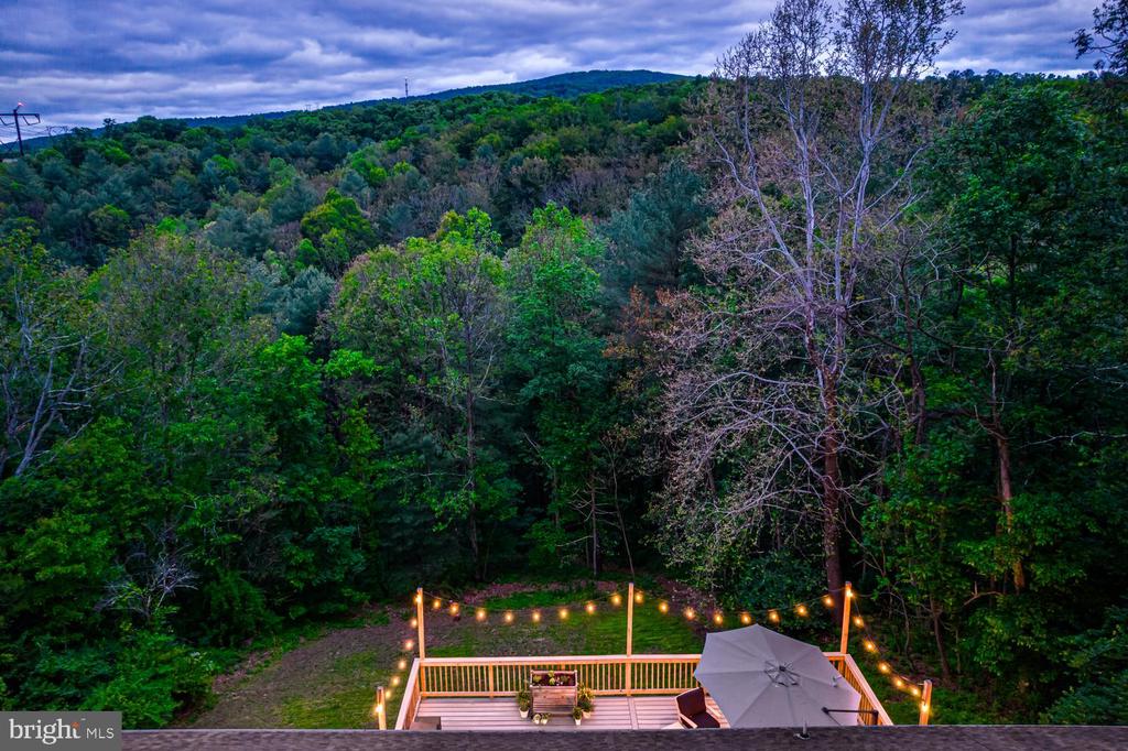 276 DEERHAVEN ROAD