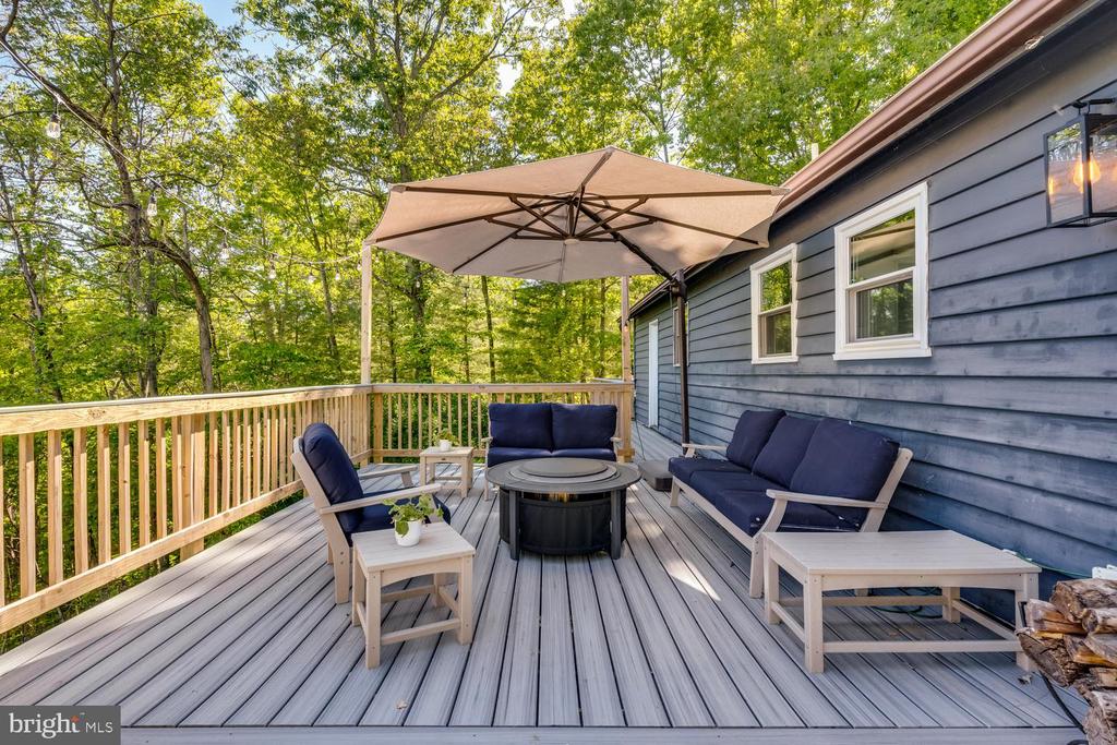276 DEERHAVEN ROAD