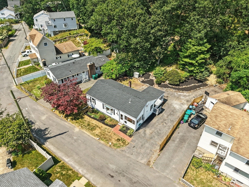 33 Park Rd
