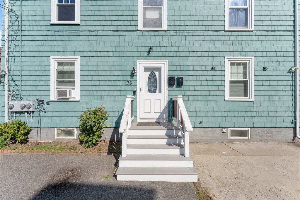 175 Essex St