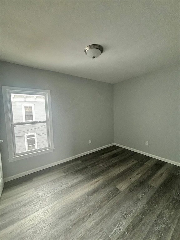 64 Thompson St # 2