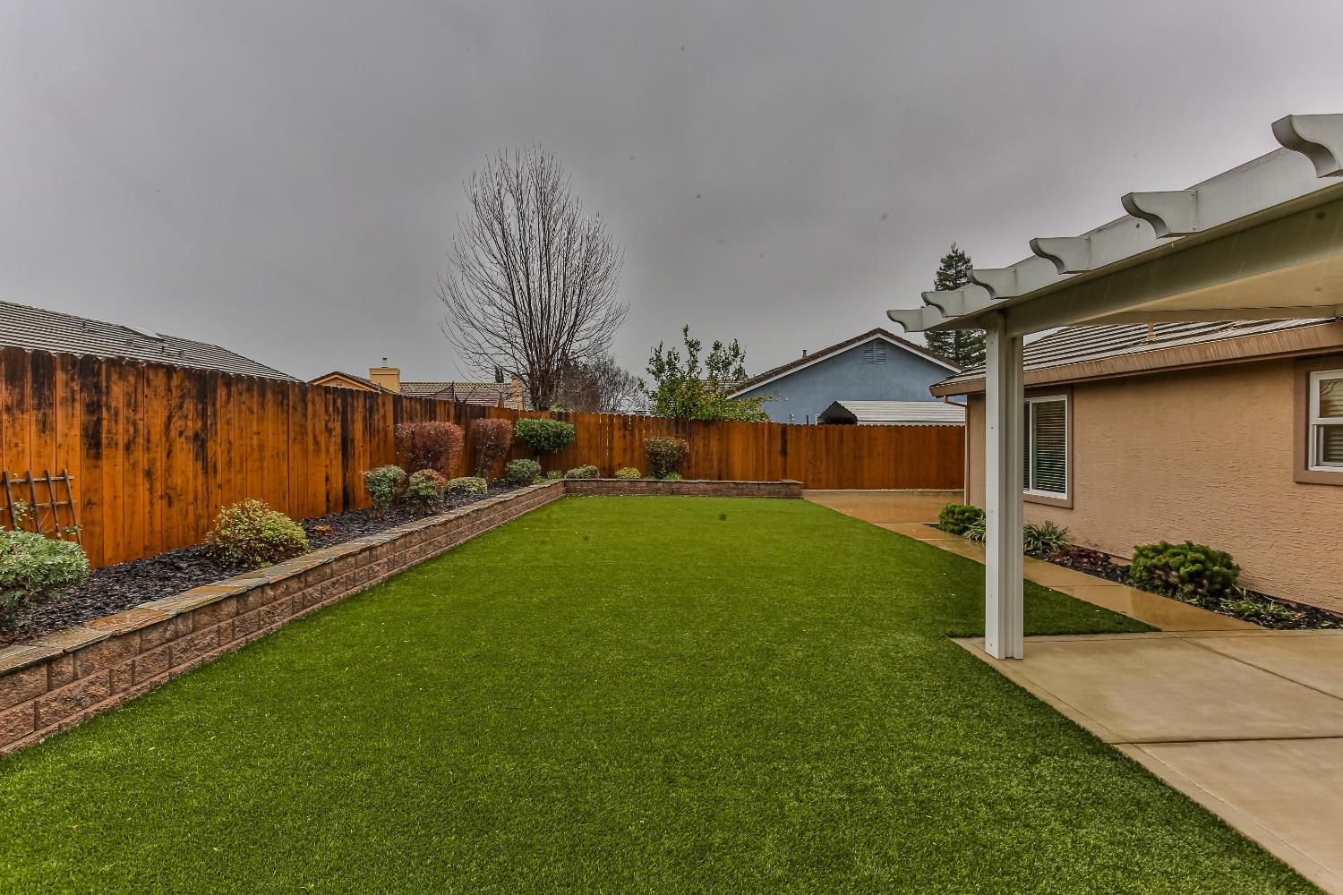 1213 Hiddenwood Drive