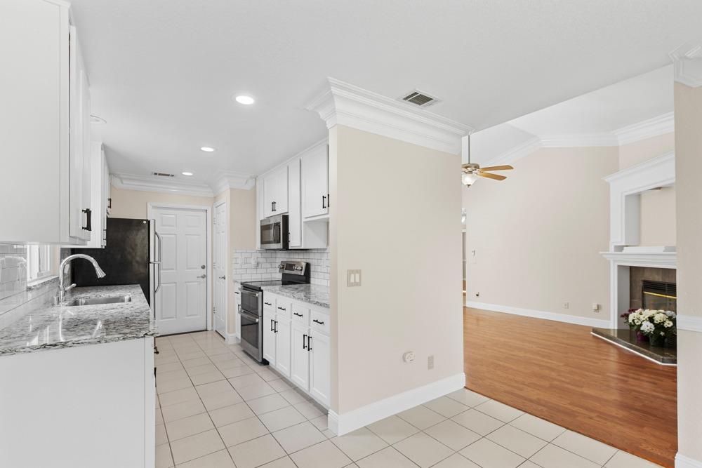 259 Emerald Oak Drive