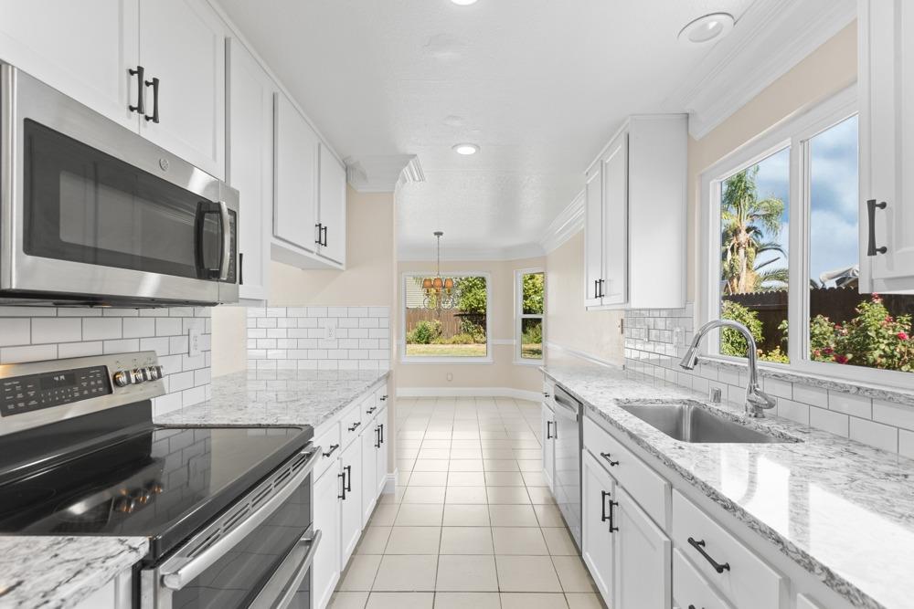 259 Emerald Oak Drive