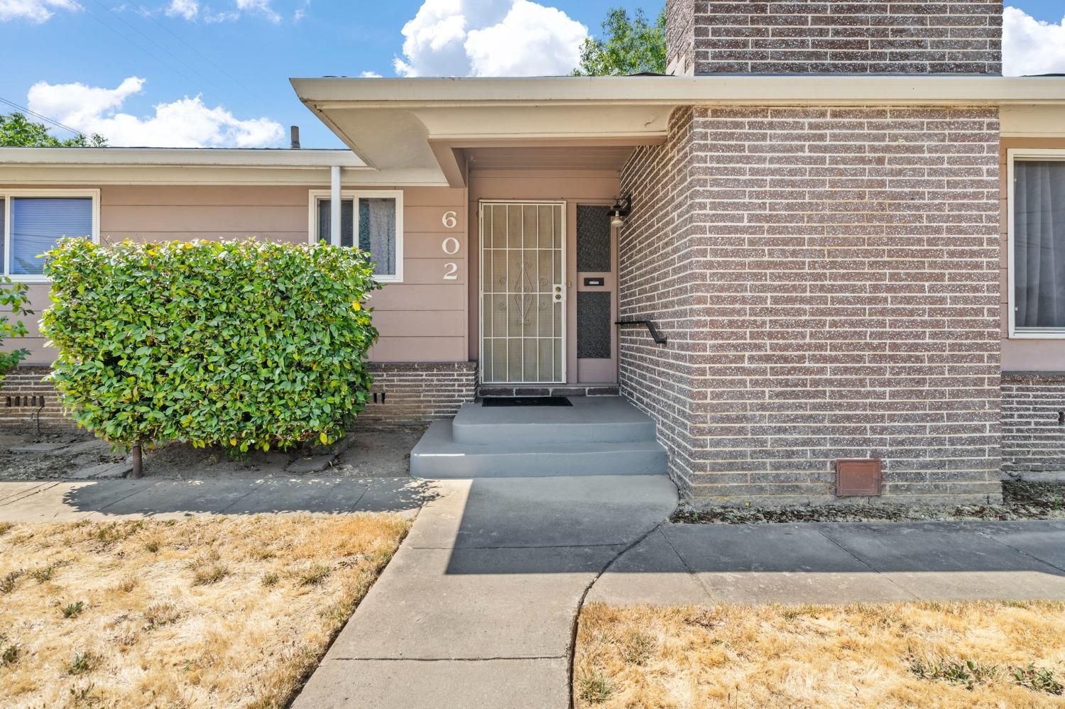602 G Street