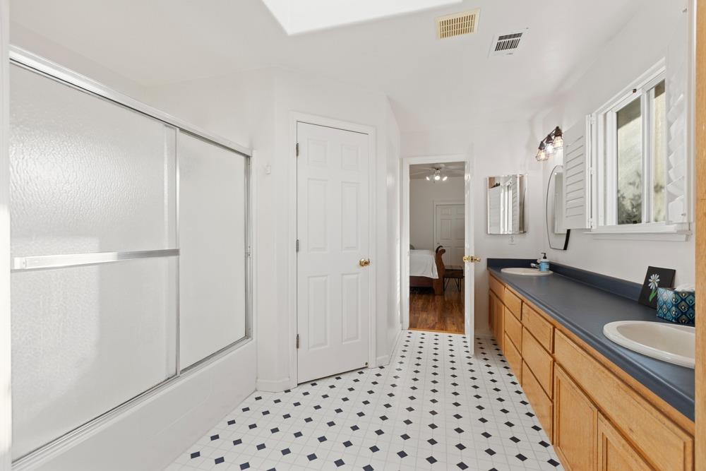 1340 Duck Creek Road