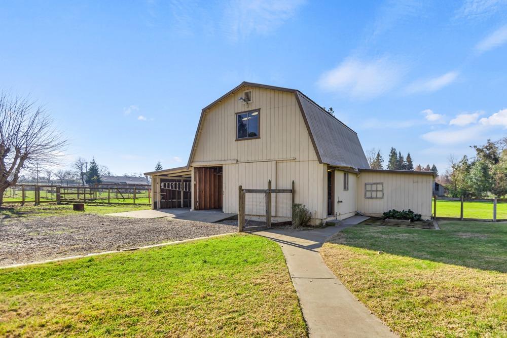 12599 Lee School Cross Road