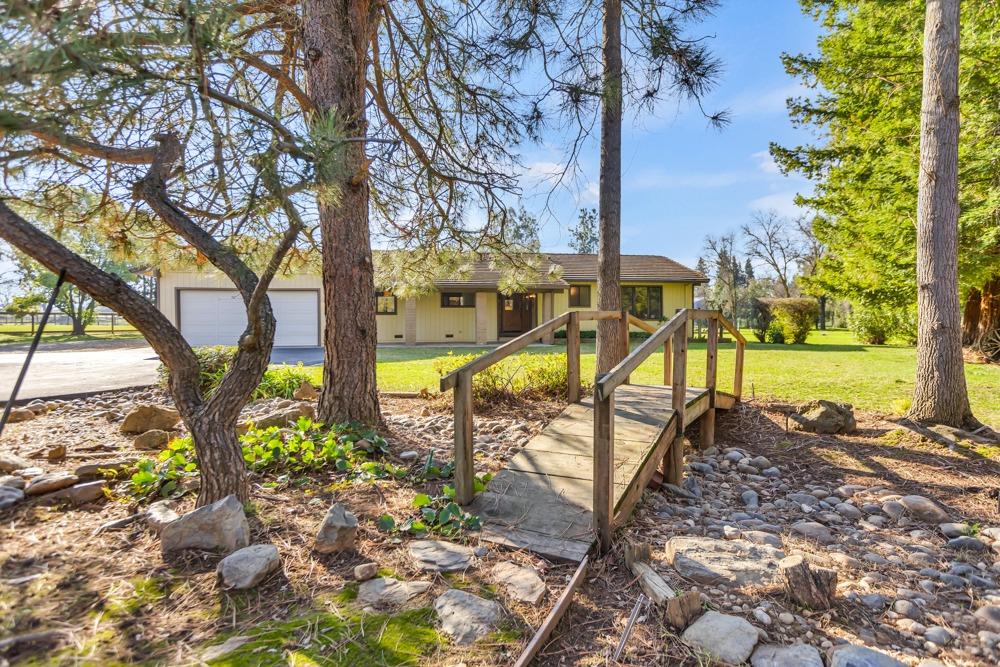 12599 Lee School Cross Road