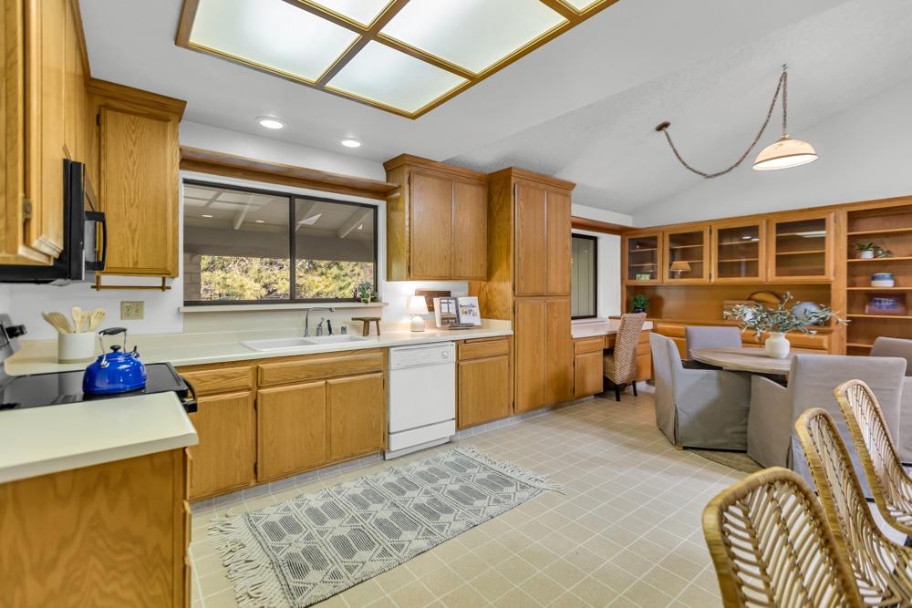 12599 Lee School Cross Road