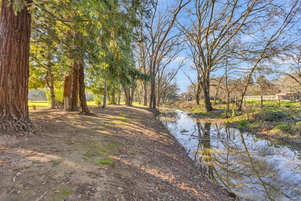 12599 Lee School Cross Road