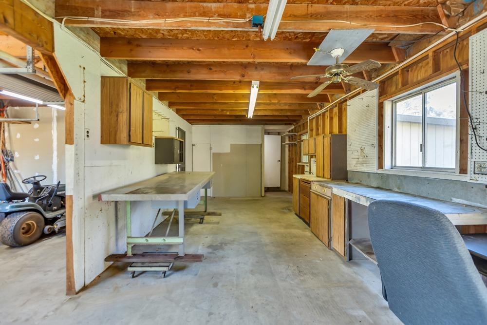 12599 Lee School Cross Road