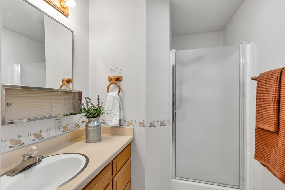 12599 Lee School Cross Road