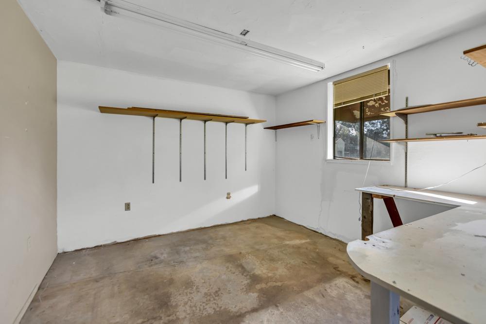 12599 Lee School Cross Road