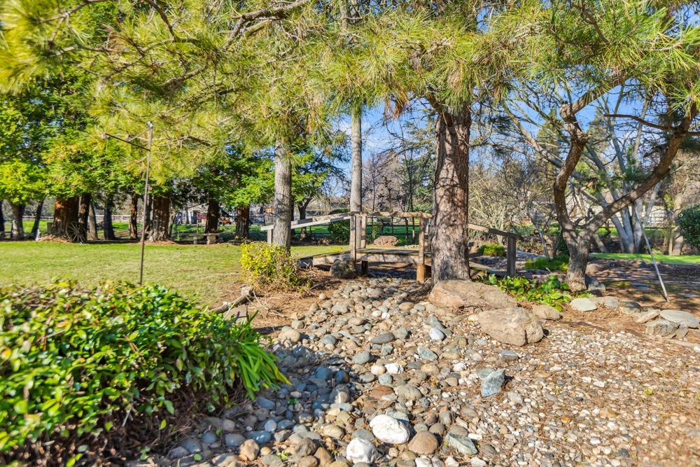 12599 Lee School Cross Road