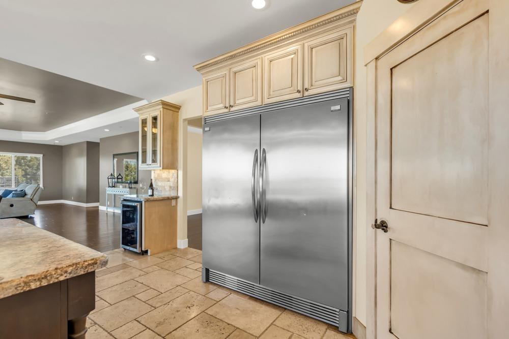 10894 Alta Mesa Road