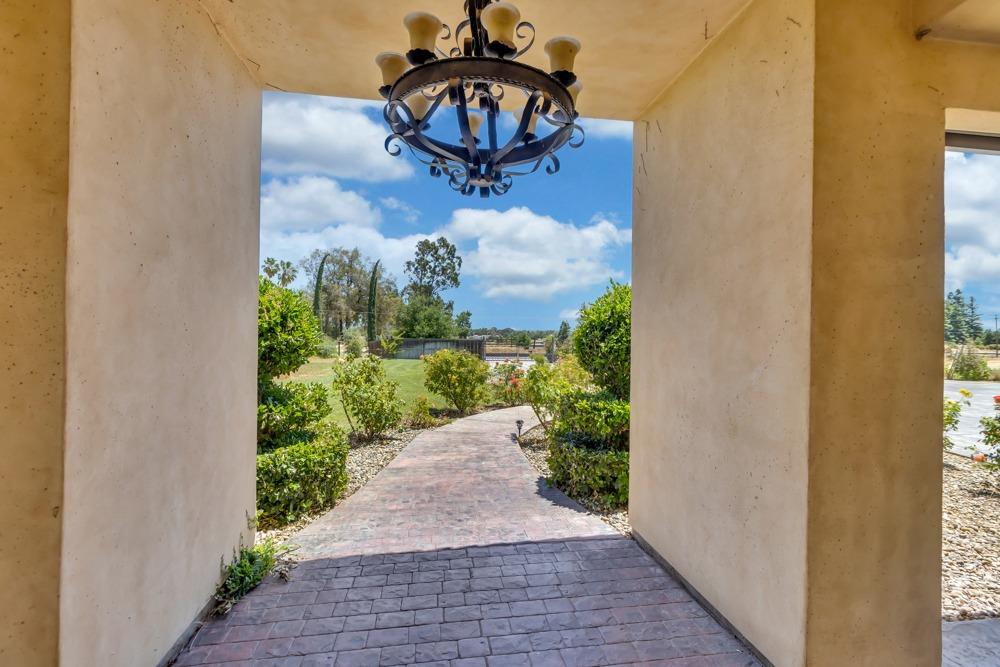 10894 Alta Mesa Road