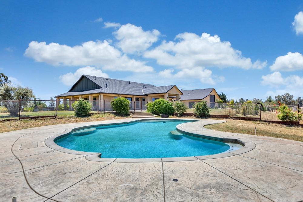 10894 Alta Mesa Road