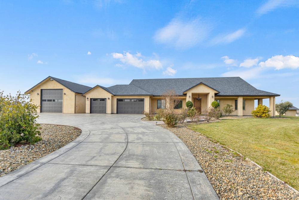 10894 Alta Mesa Road