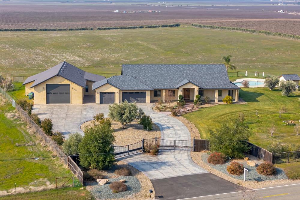 10894 Alta Mesa Road