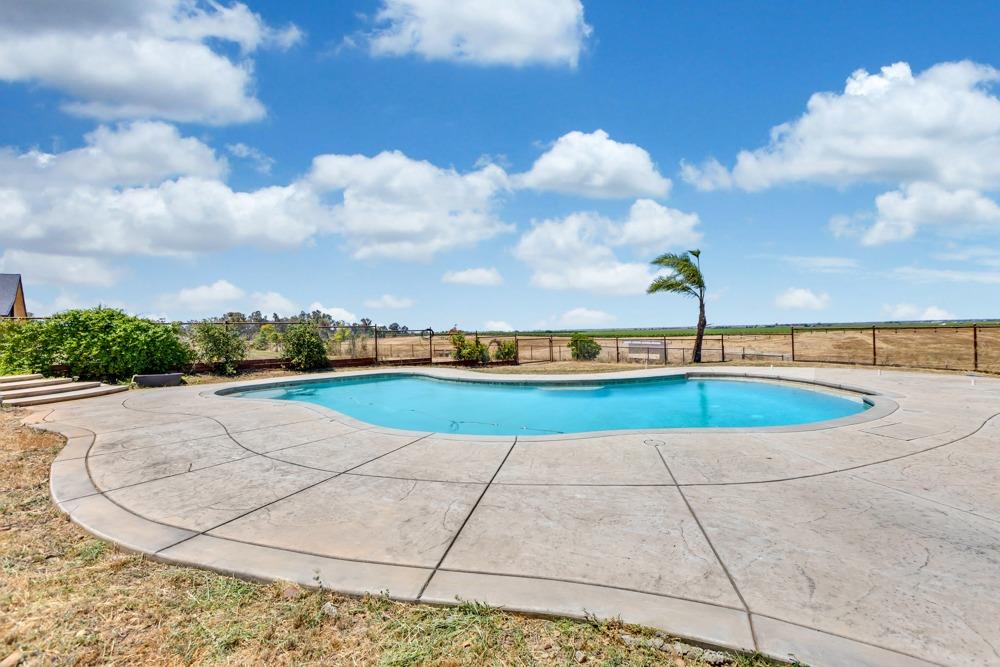 10894 Alta Mesa Road