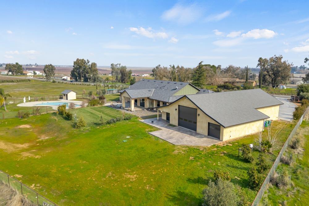 10894 Alta Mesa Road