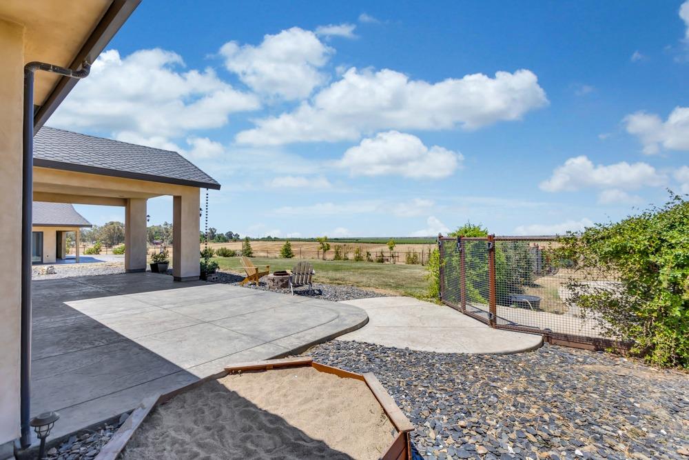 10894 Alta Mesa Road