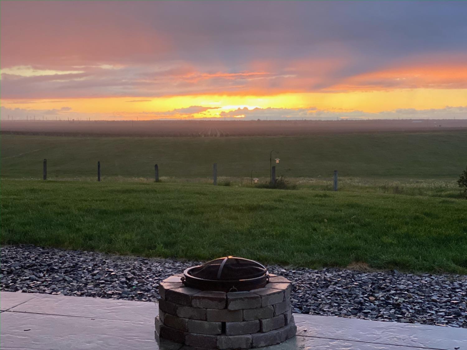 10894 Alta Mesa Road